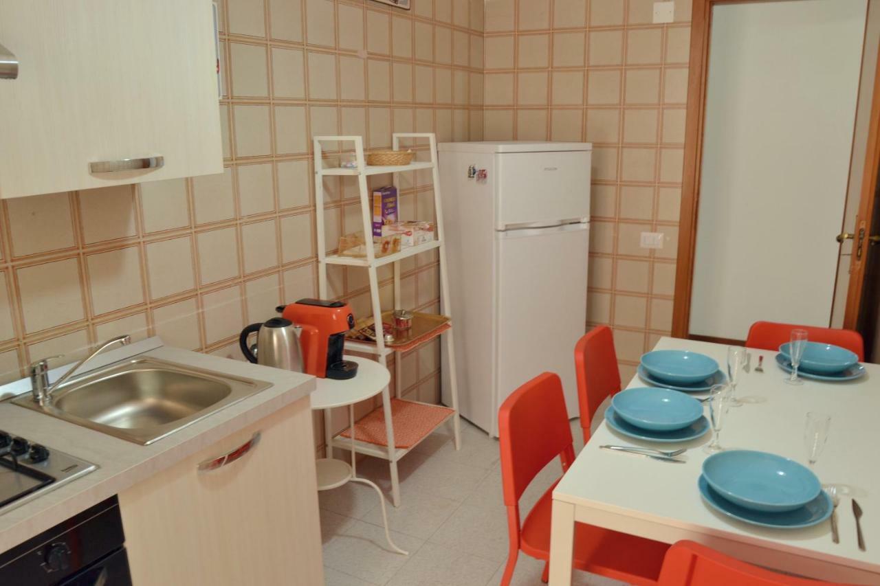 Апартаменты Casa Dahlia Монделло Экстерьер фото